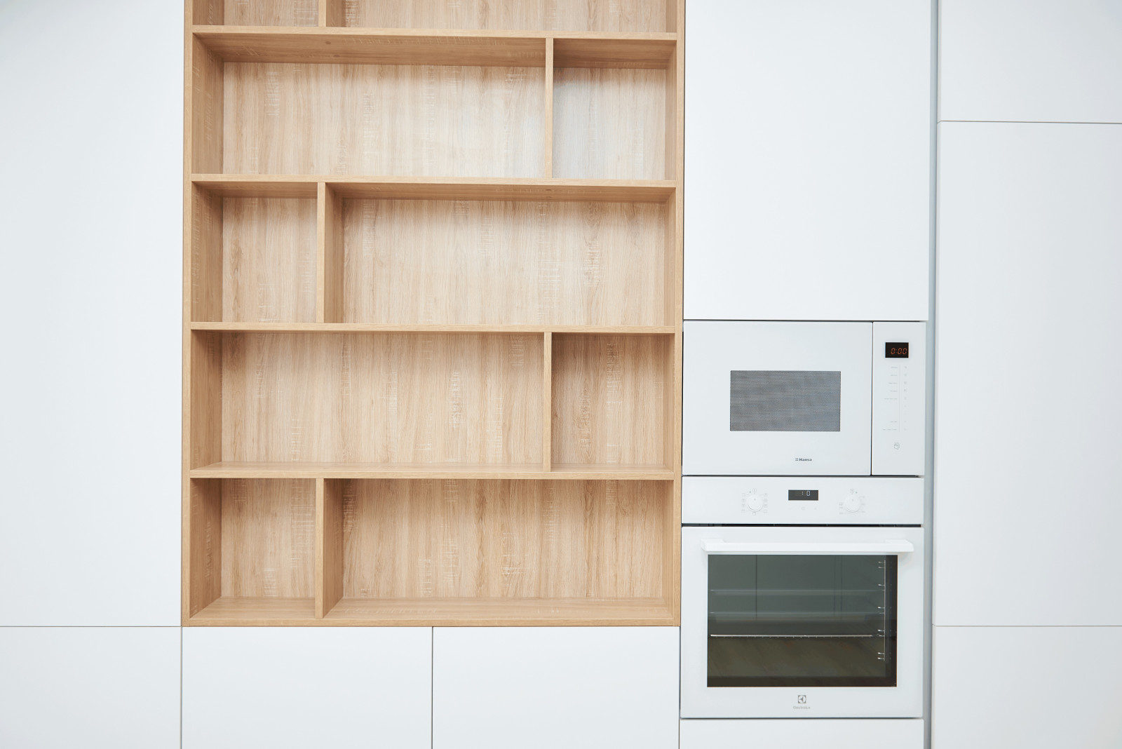 Косметический ремонт двухкомнатной квартиры в минималистическом стиле