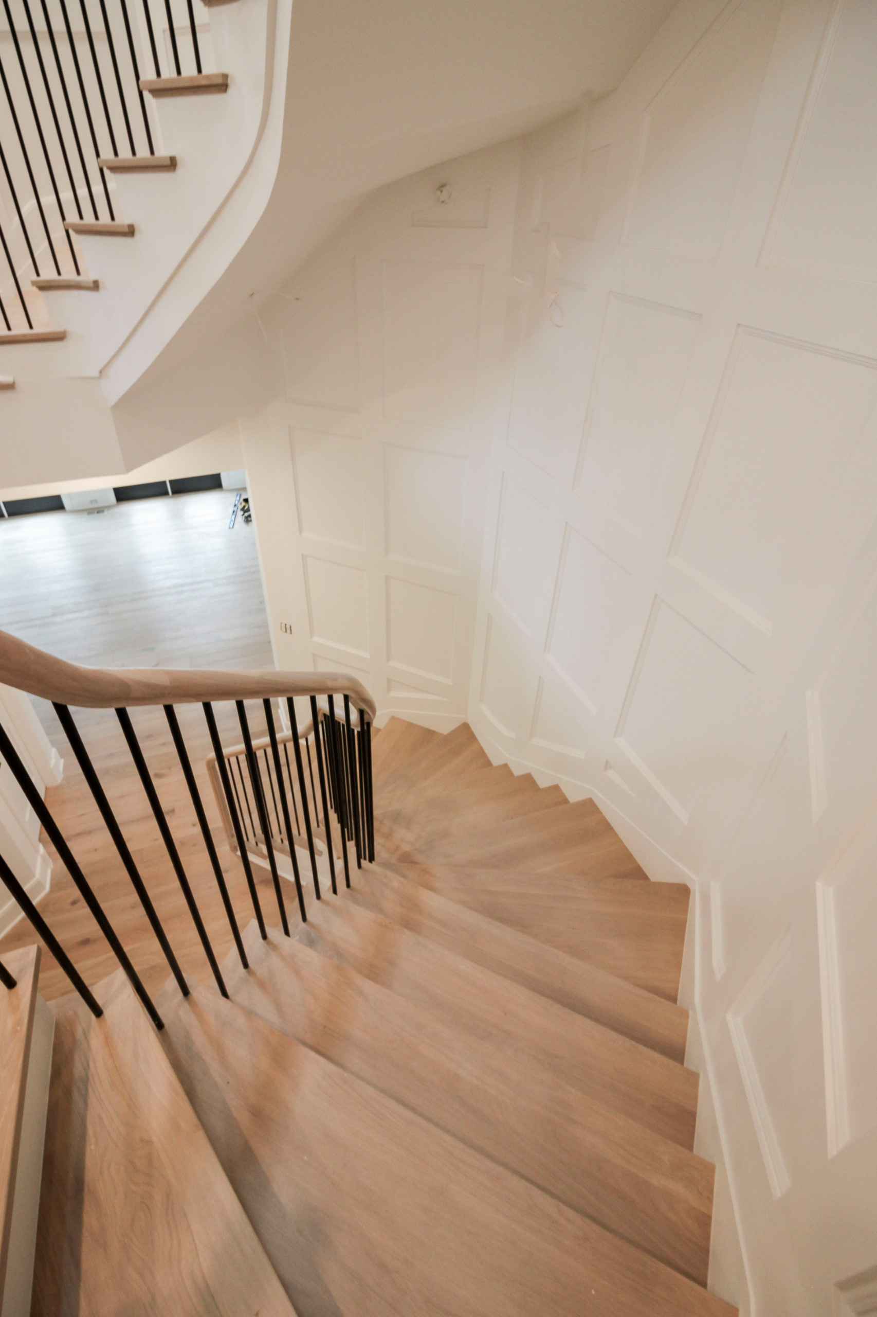 100_Hexagonal Floating-Staircase, Bethesda MD 20817