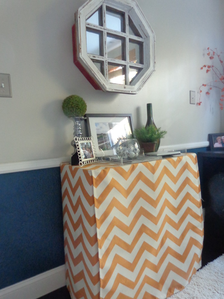 Inspiration for a transitional home design remodel in Chicago