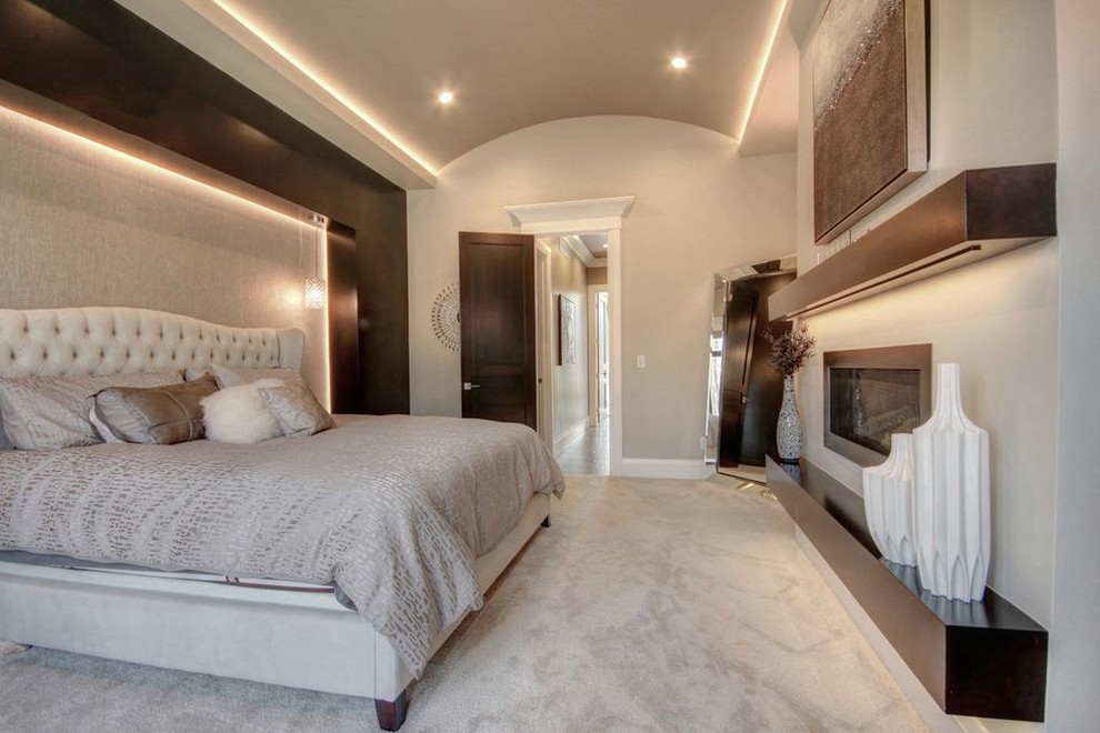 Home design - transitional home design idea in Chicago