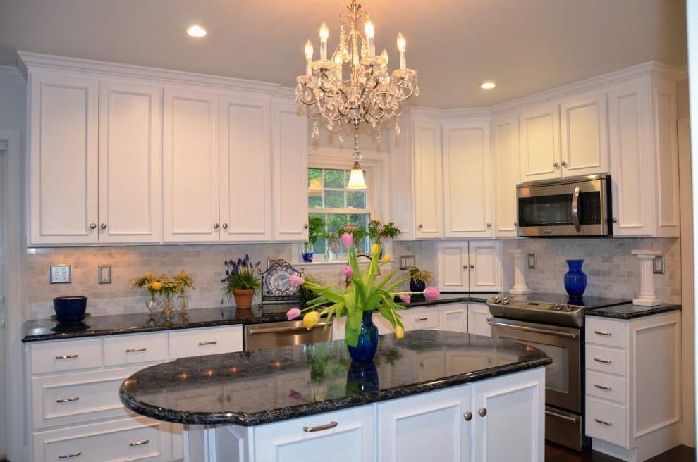 Elegant White Kitchen