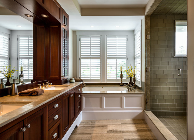 Island Cottage coastal-bathroom