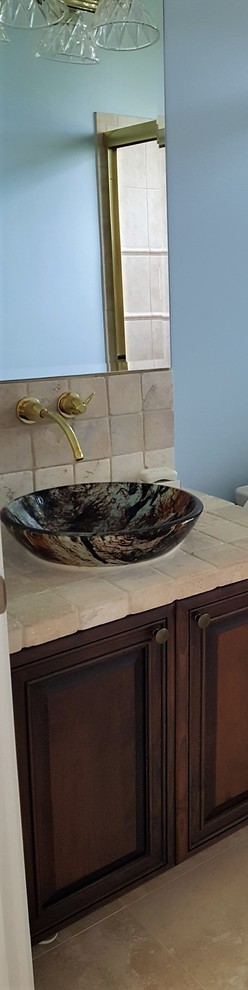 Example of a transitional bathroom design in Miami