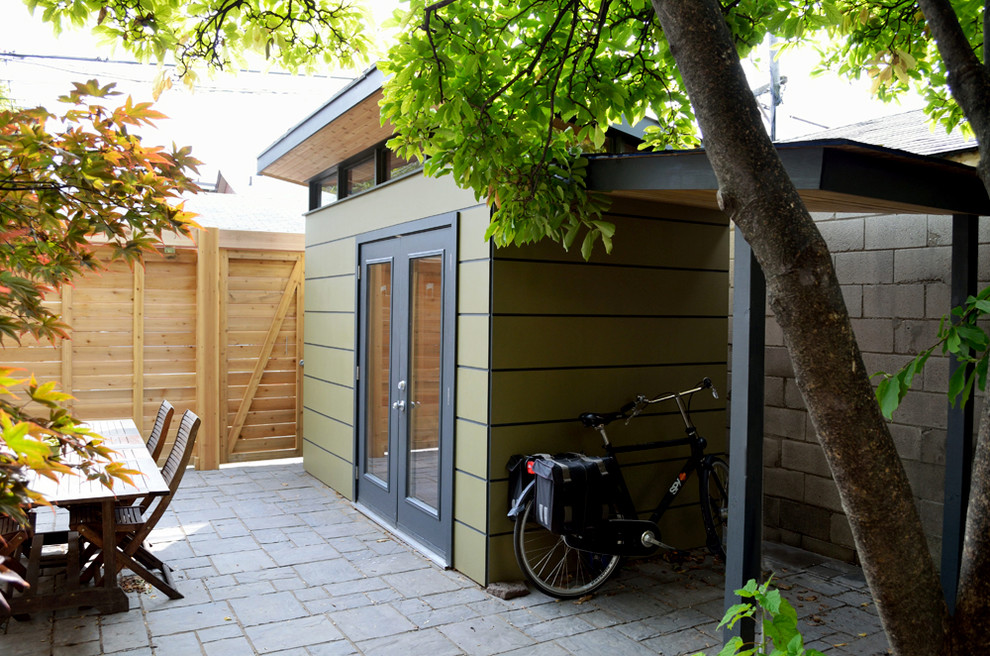 Design ideas for a small modern shed and granny flat in Toronto.