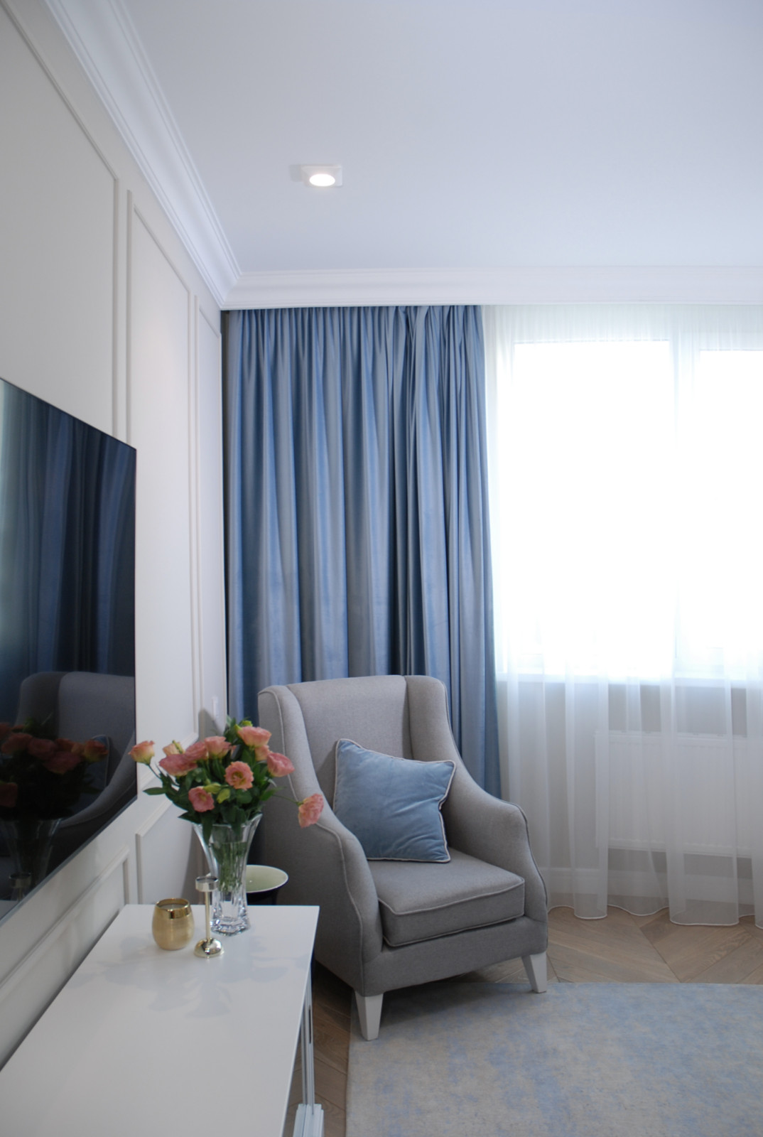 Проект 4-х комнатной квартиры в нежных тонах