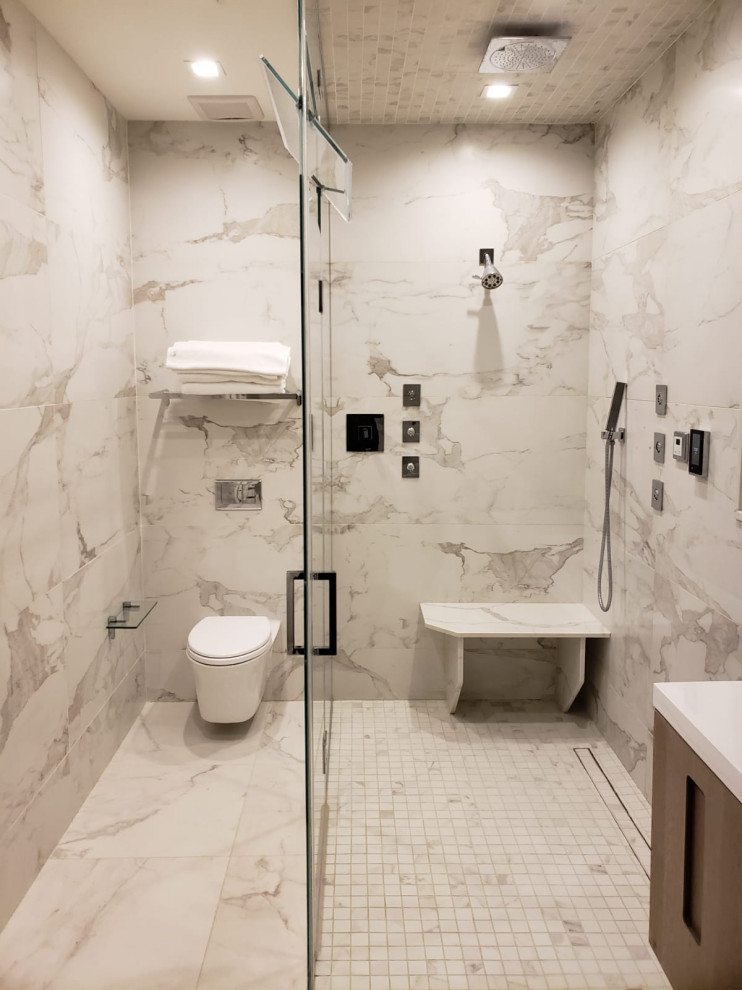 Bathroom photo in New York
