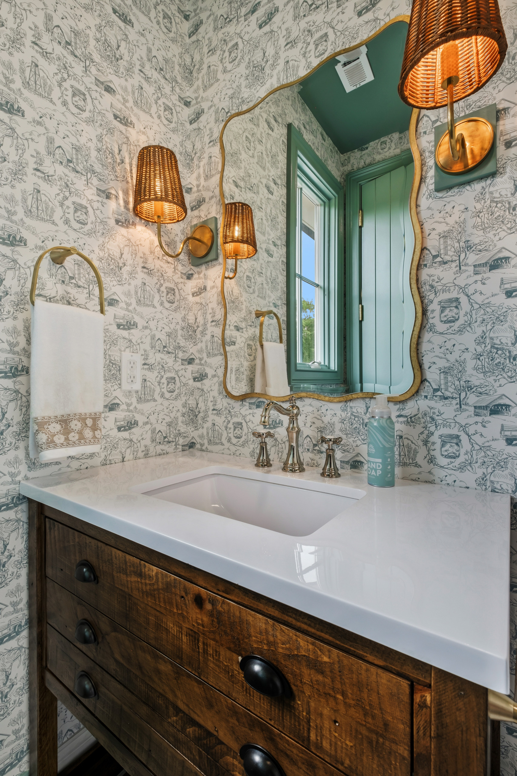 Farmhouse Build From the Ground Up