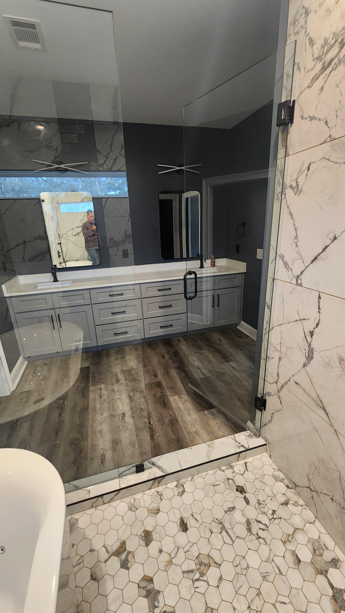 Custom Home: Spa Like Bathroom w/ Large Closet