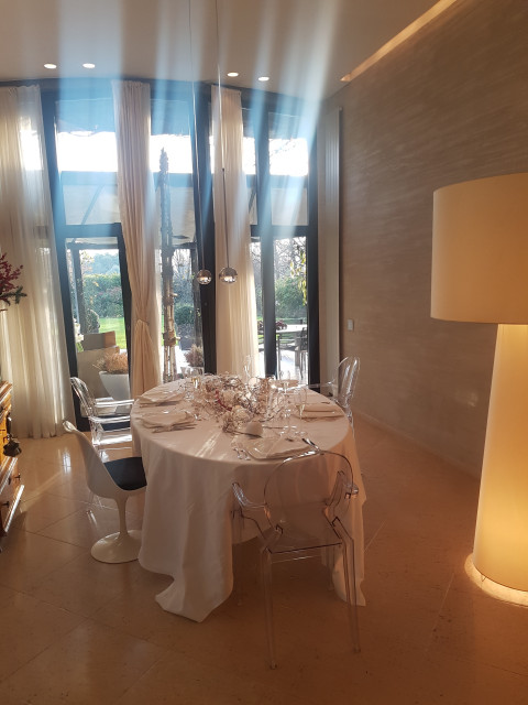 Loft in Milan eclectique-salle-a-manger