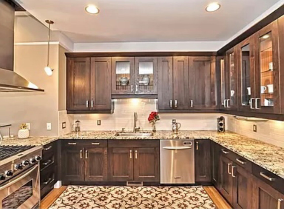 5000+ sq ft craftsman new home.