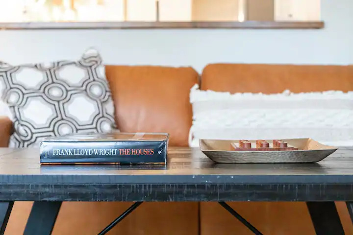 Vacation Rental - The Artful Nest