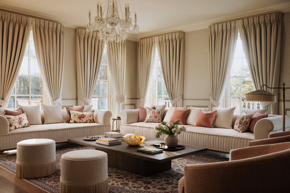 Traditional living room in London.