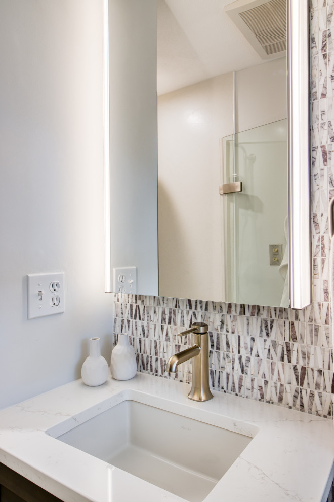 Home design - transitional home design idea in Boston