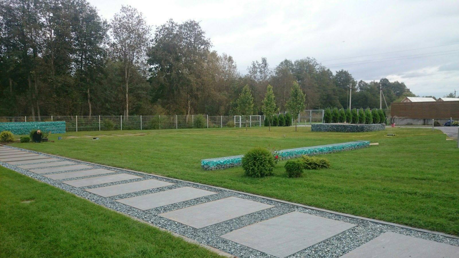 Устройство плиточного мощения