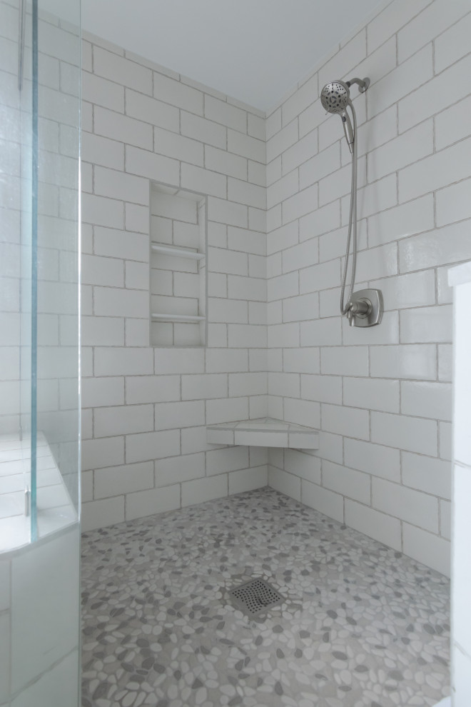Master Bath - Golden