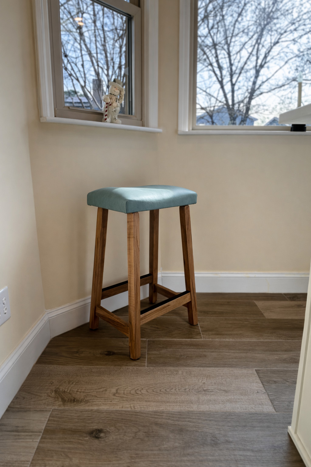 Custom Stool Selection