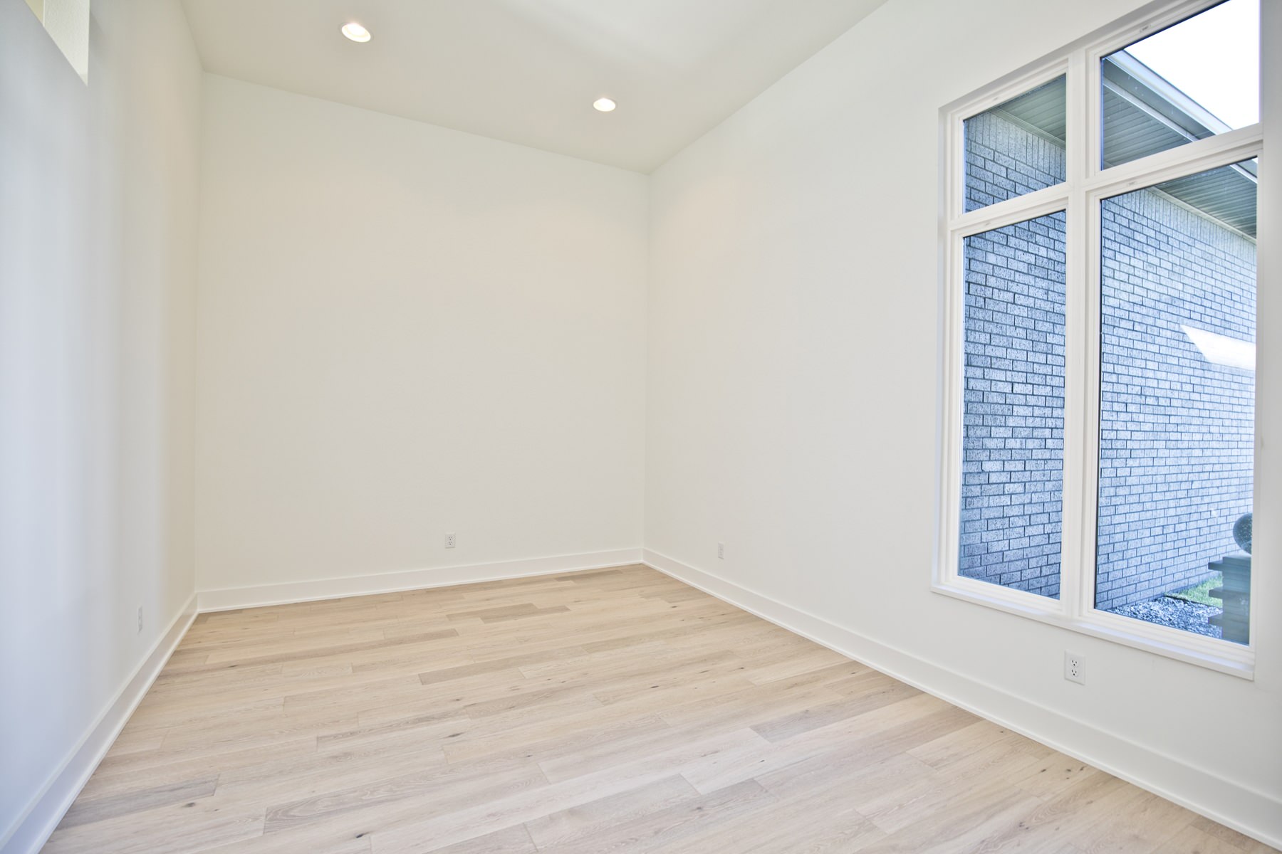 SV136_8605 S 86th PL