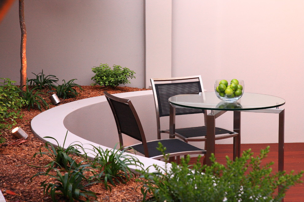 This is an example of a contemporary patio in Sydney.