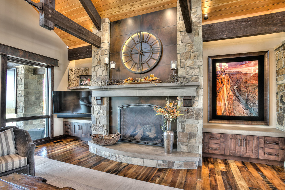 Home design - traditional home design idea in Denver