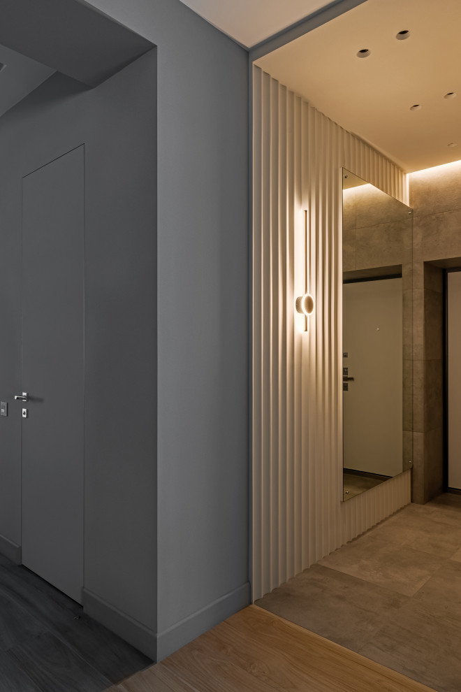 на стороне монохрома