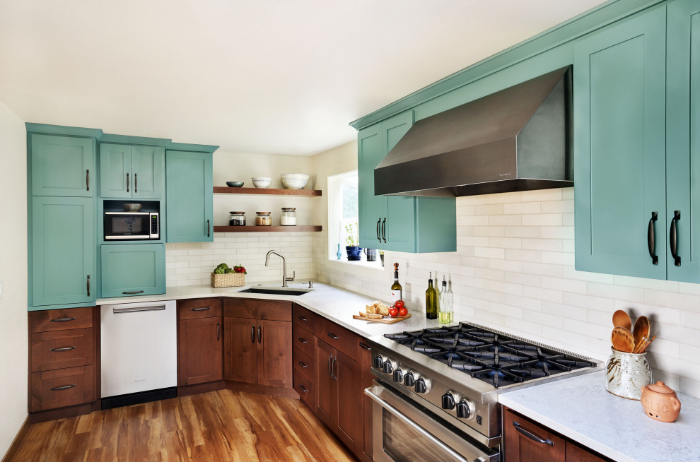 Example of a transitional kitchen design in Portland