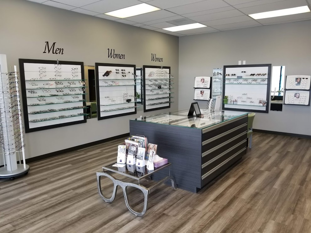 Commercial Cabinets- Eye Doctor