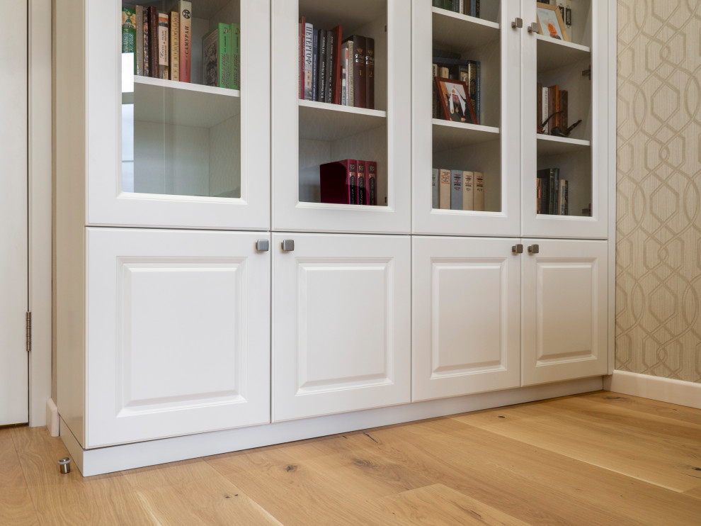 Меблировка спальни и кабинета в светло-мятном цвете