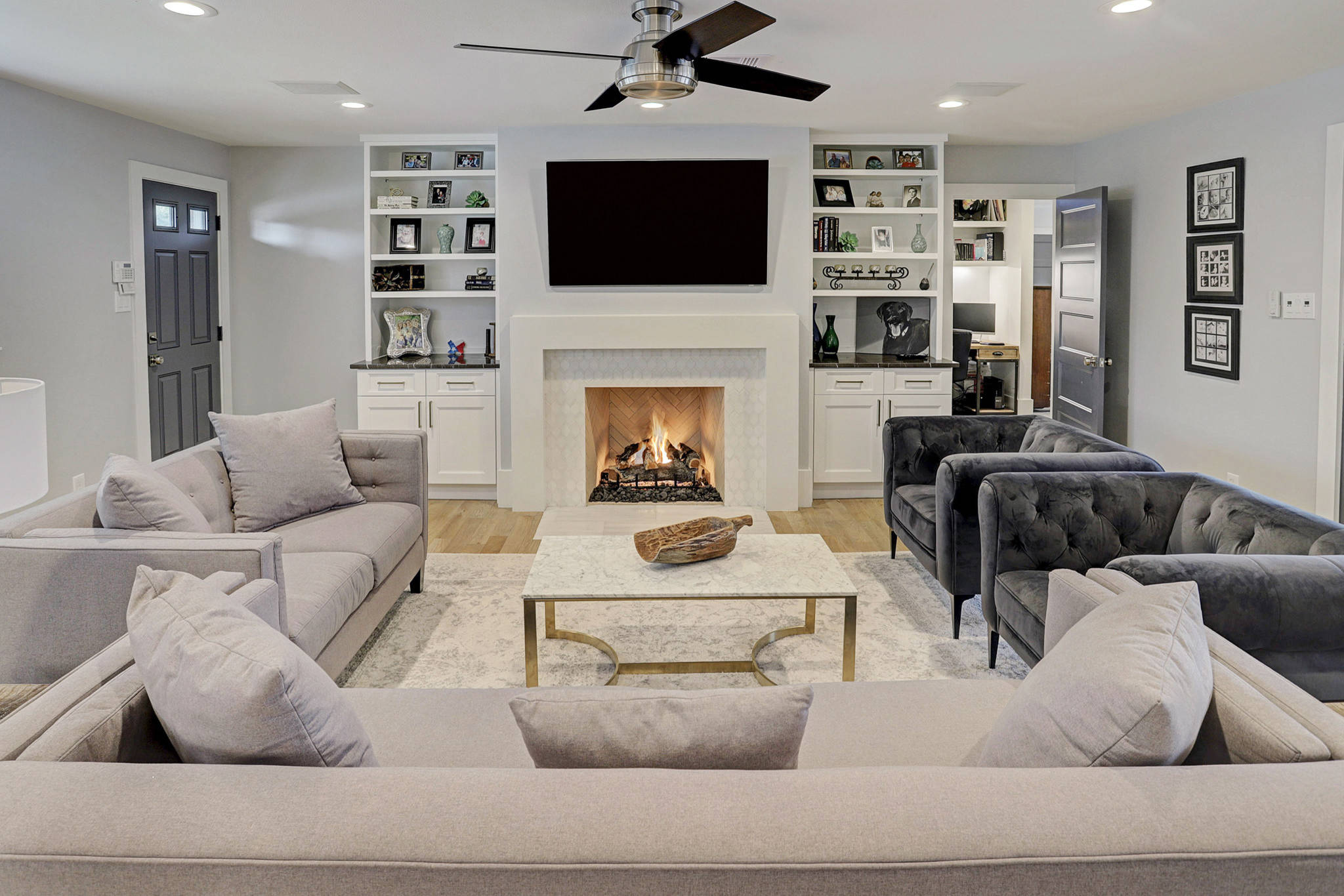 New This Week: 5 Comfy Living Rooms Arranged Around a Fireplace, image size:2048x1366