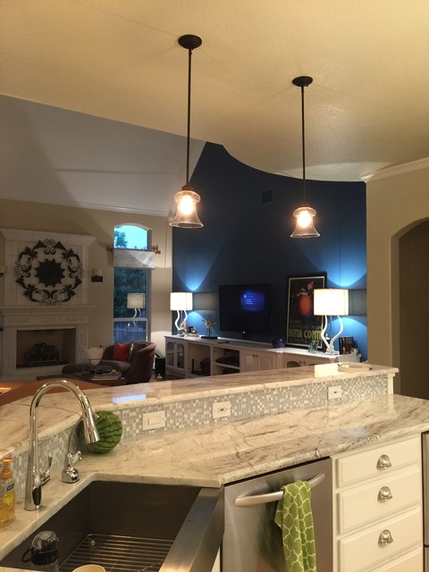 Colleyville  Kitchen american-traditional-kitchen