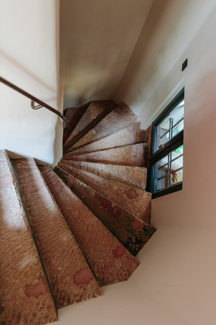 Frankfurt House transitional-staircase