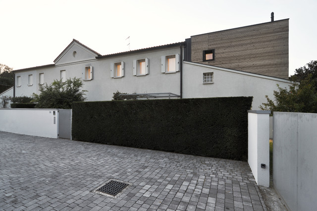 house AS contemporaneo