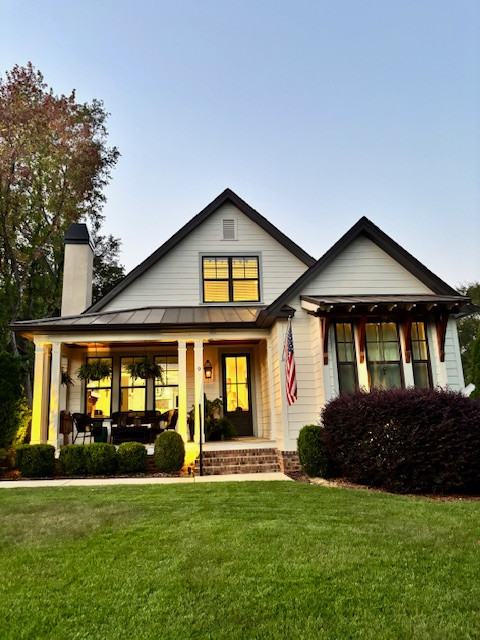 Transitional Cottage