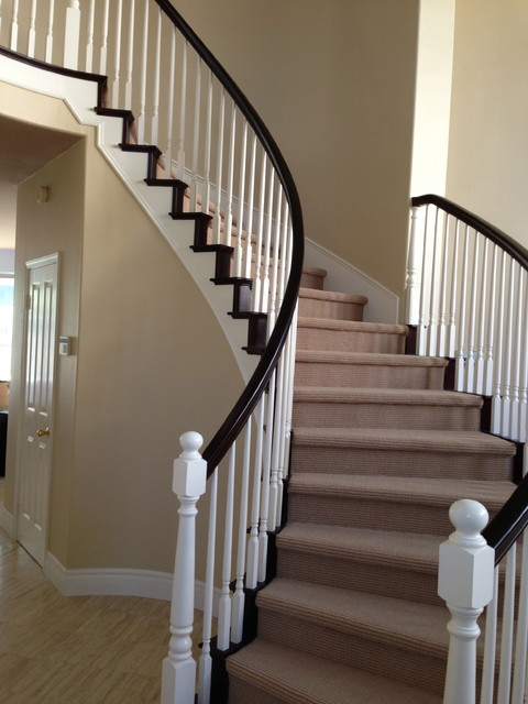 Staircase - traditional staircase idea in Orange County