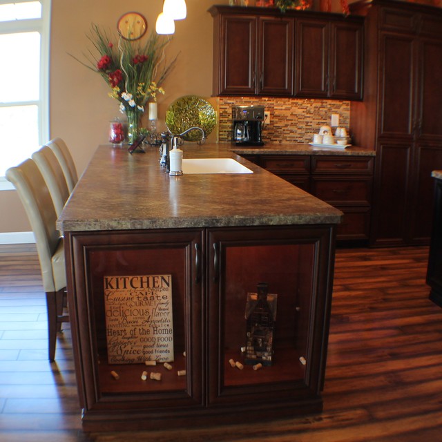 Cambridge, IL- Country Views and Classic Style klassisk-koek