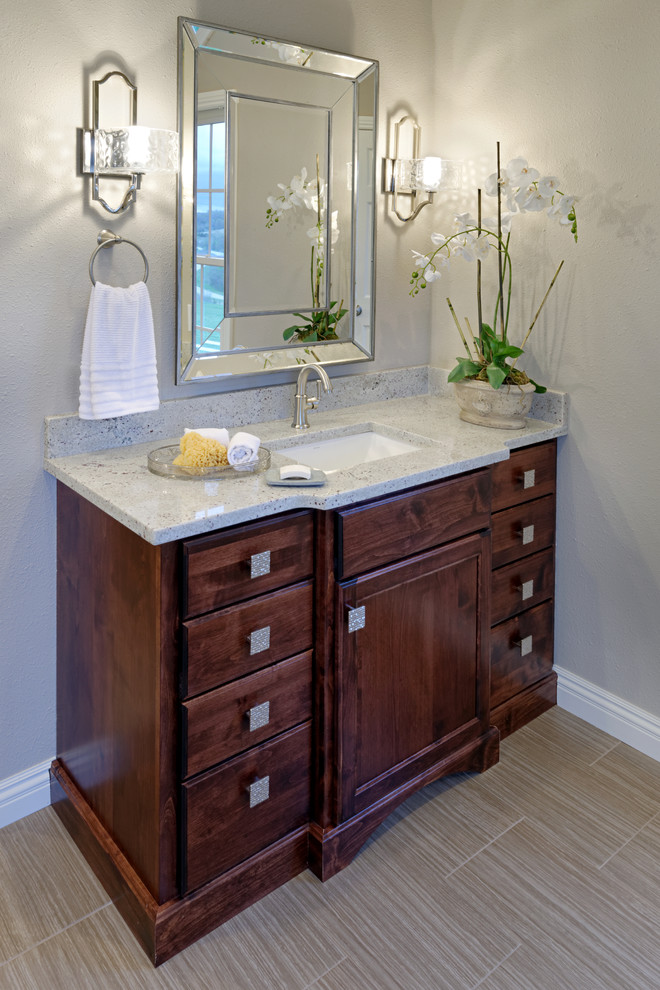 Bathroom - transitional bathroom idea in Chicago