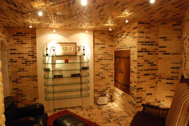 Rustic ranch done with elegance montagne-cave-a-vin