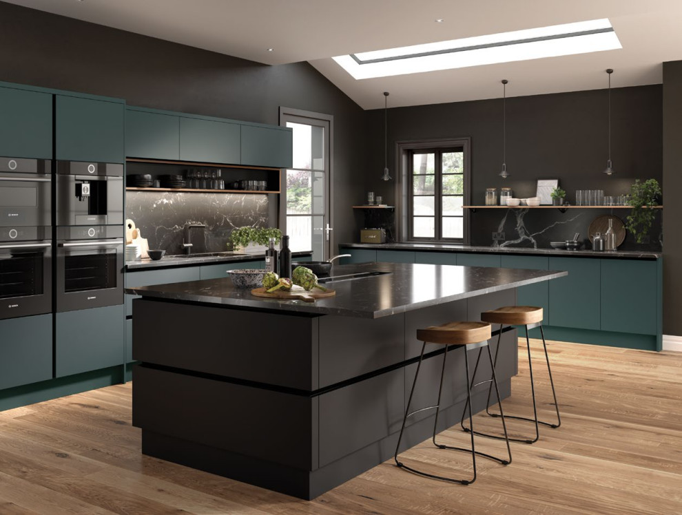 Свежая идея для дизайна: угловая кухня среднего размера в современном стиле - отличное фото интерьера