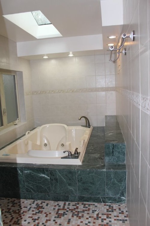 How Can I Make Green Marble And Rust Accent Tiles Work In My Bathroom