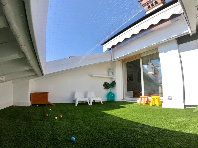 Mansarda MC contemporaneo-terraza-y-balcon