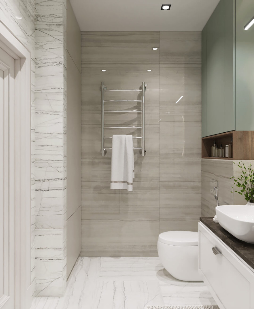 Душевая с пальмовыми листьями