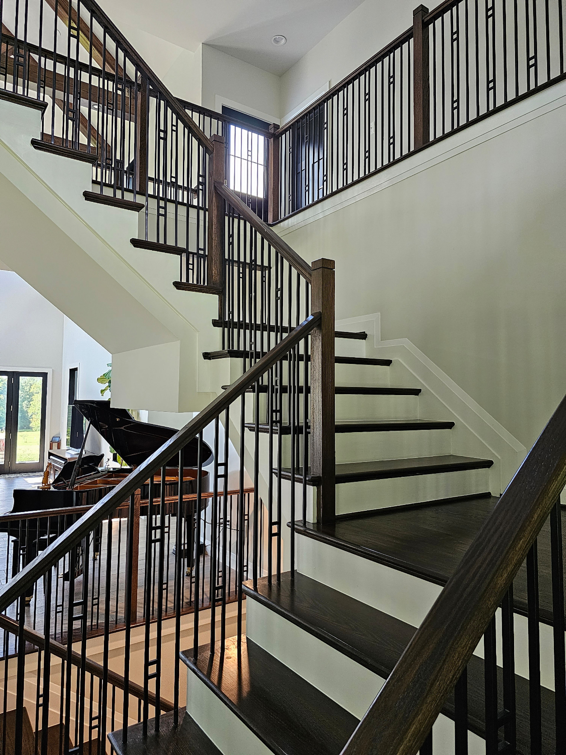 109_Impressive Floating Staircase in Countryside Retreat, Upper Marlboro, MD