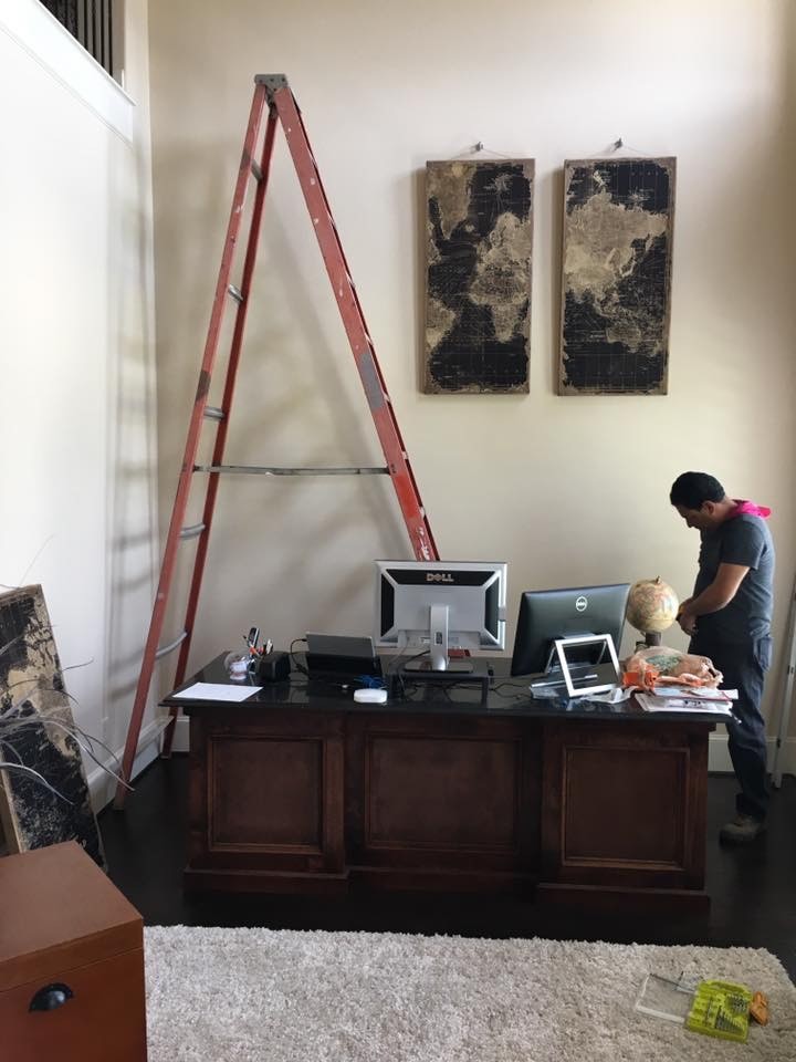 Mountain style entryway photo in Houston