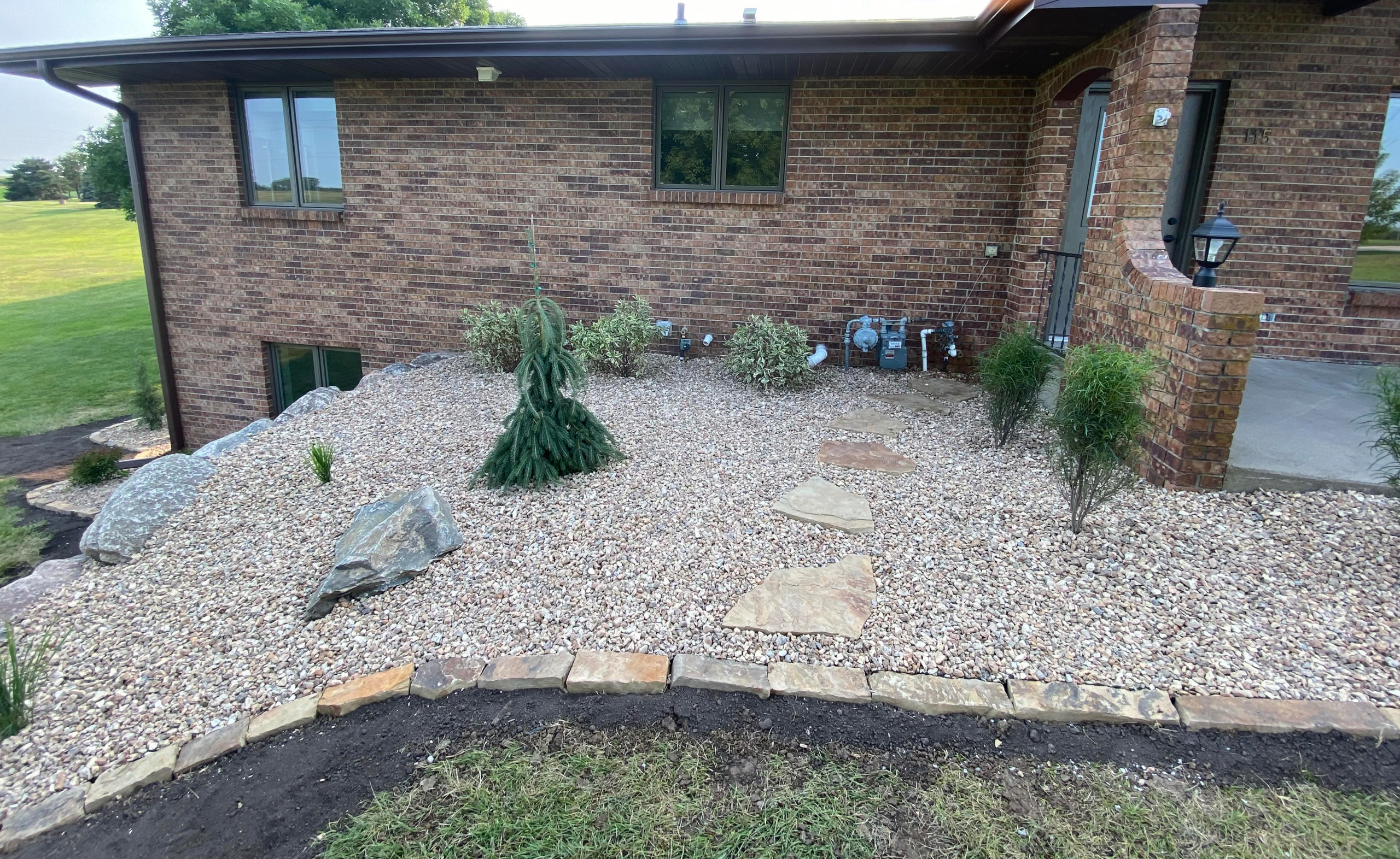 Boulder Wall & Planting