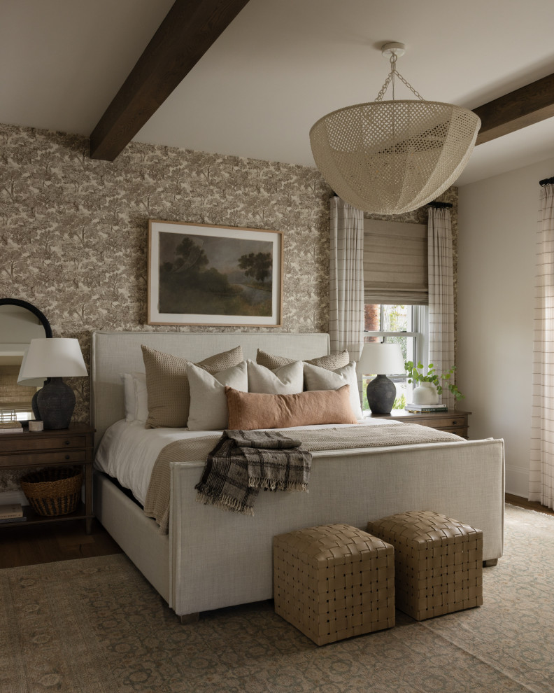 Bedroom - transitional bedroom idea in Orlando