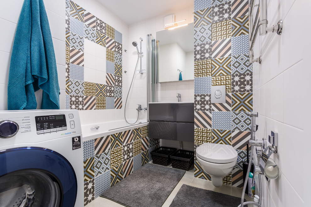 Саянская. Трехкомнатная