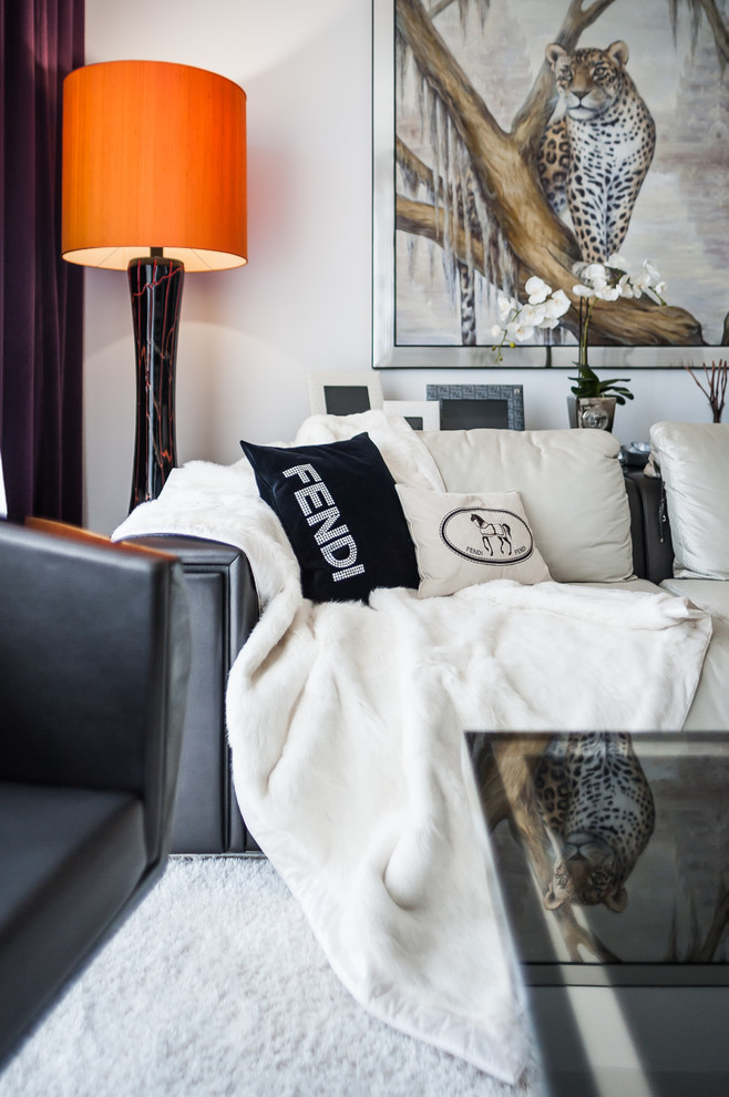 Дом с лошадиным бюстом