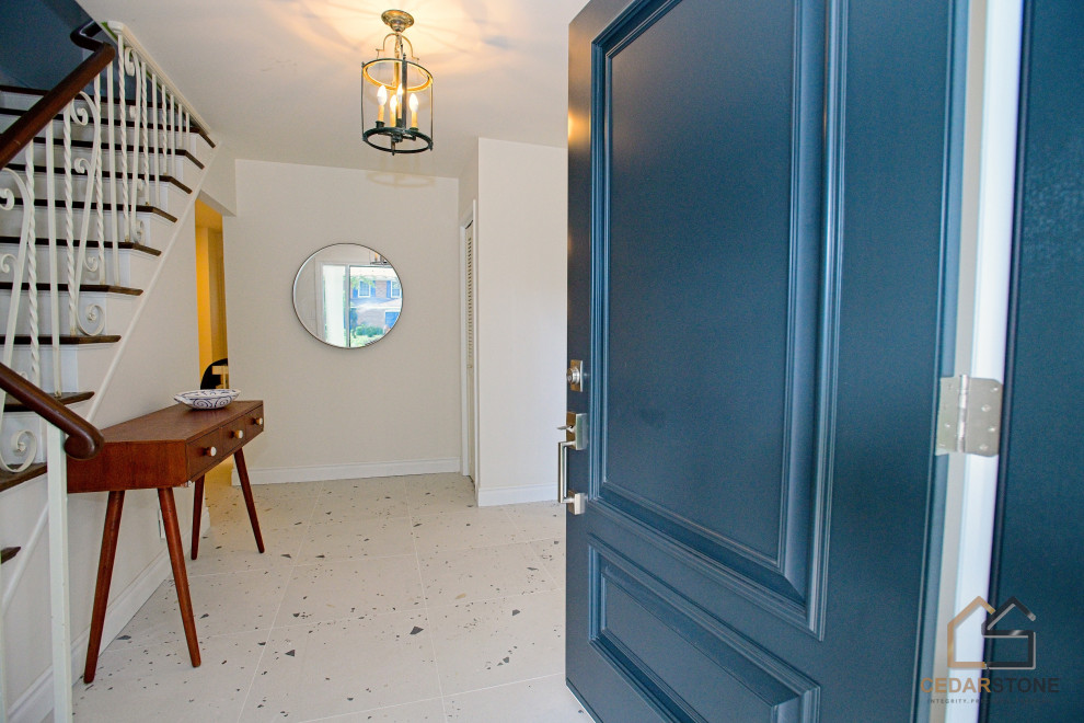 Round Edge Retreat in Etobicoke