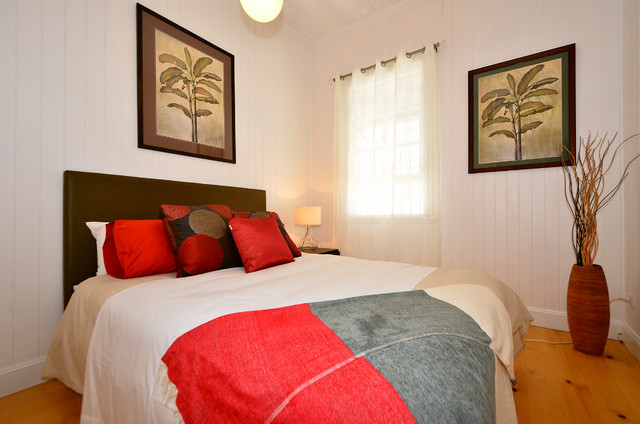 Home Staging - Dutton Park eclectic-bedroom