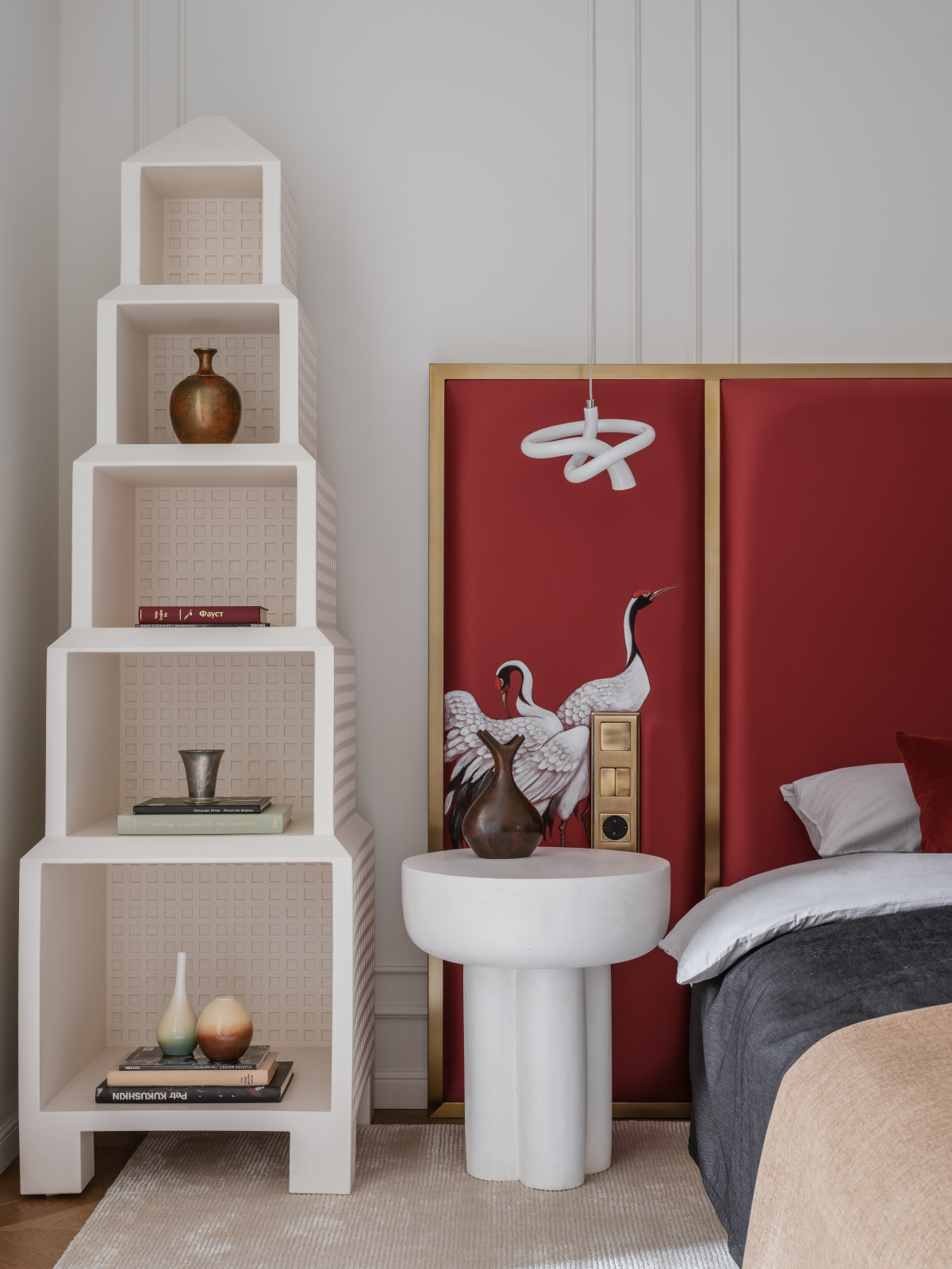 Французское настроение и мотивы шинуазри: семейная квартира