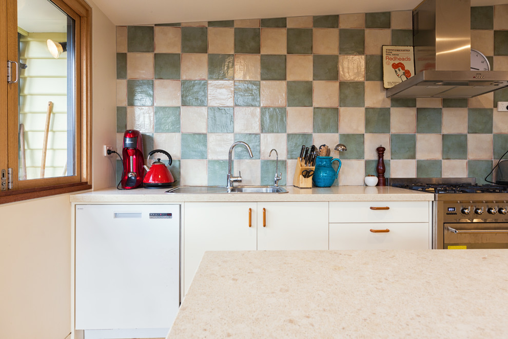 Design ideas for a country kitchen in Melbourne.